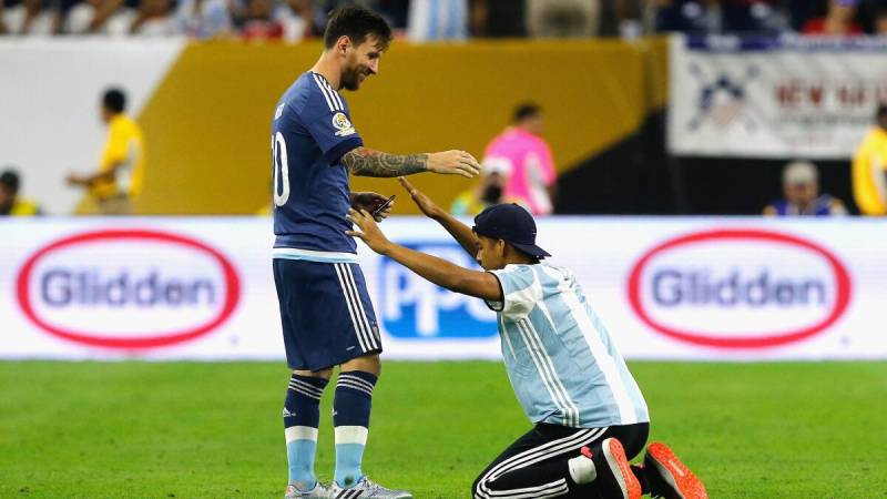 Lionel Messi – 526 triệu người theo dõi